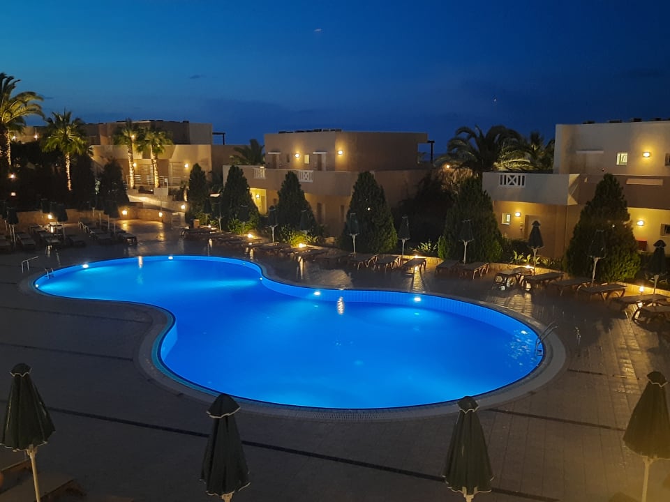 Pool Grand Hotel Holiday Resort