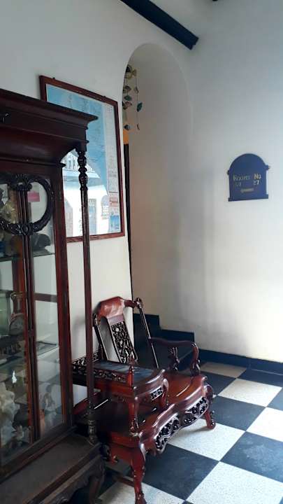 Lobby Tembo House Hotel And Apartments