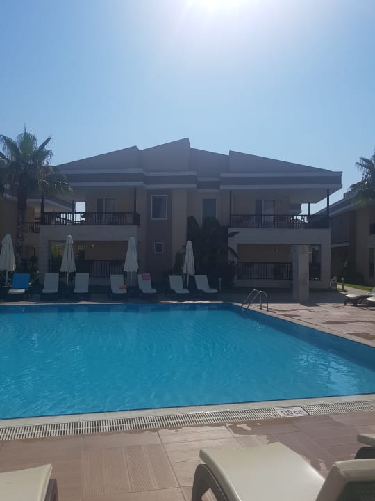 Pool Hotel Turan Prince