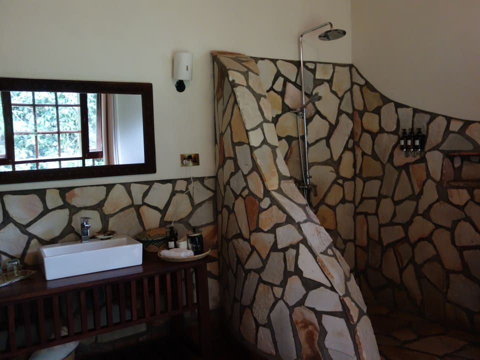 Zimmer Primate Lodge Kibale