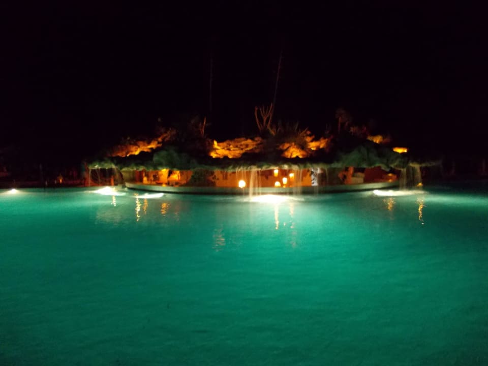 Poolanlage mit bar Mahdia Beach & Aquapark