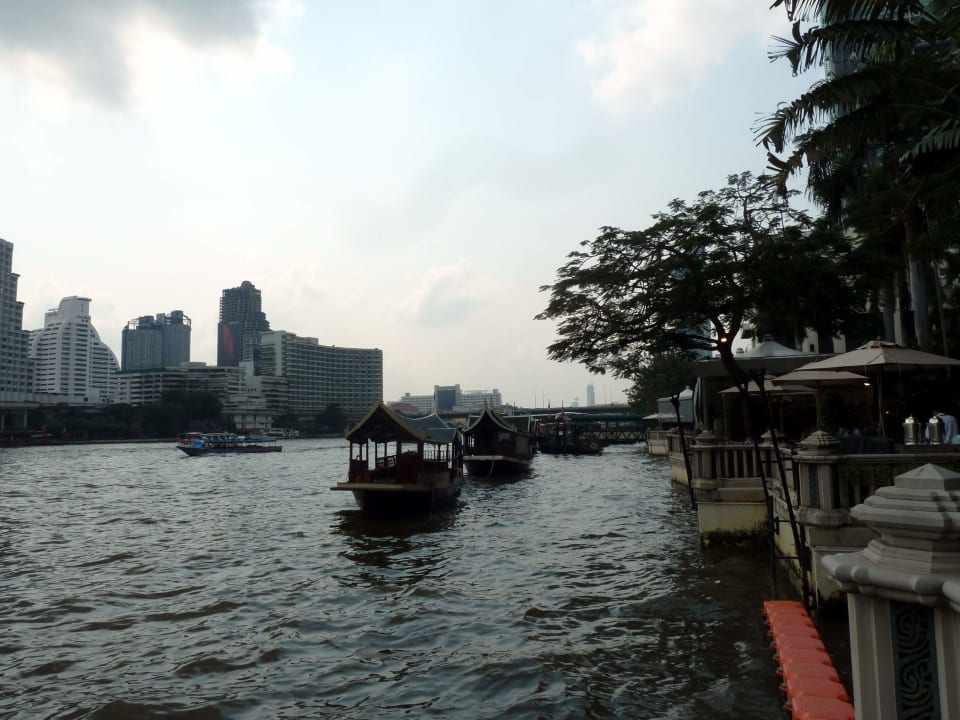 Ausblick Hotel The Peninsula Bangkok
