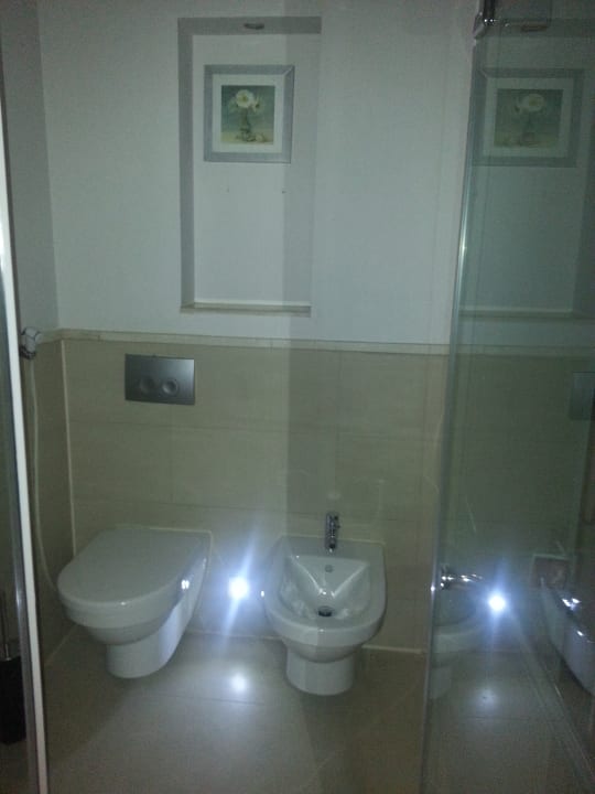 Toilette mit Nachtlicht Old Palace Resort Sahl Hasheesh