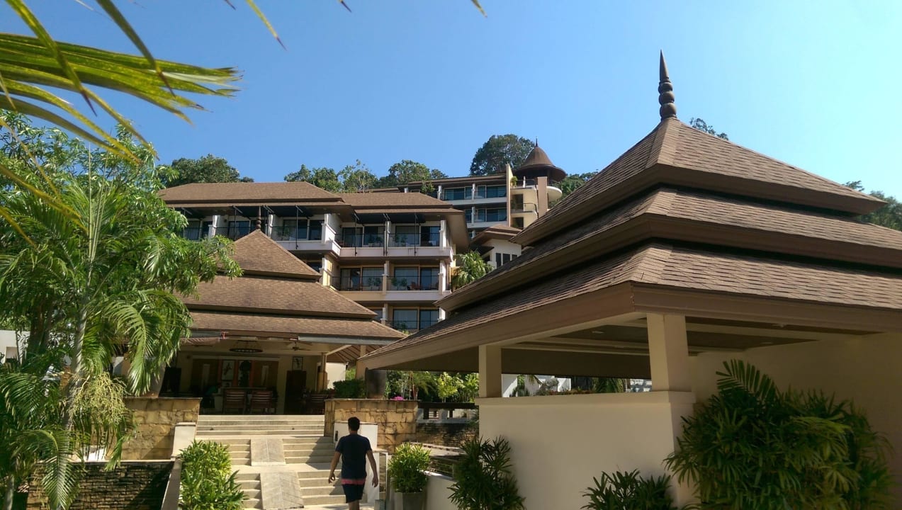 Schöne Hotelanlage Avani Ao Nang Cliff Krabi Resort