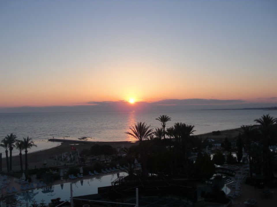 Sonnenuntergang PALOMA Perissia