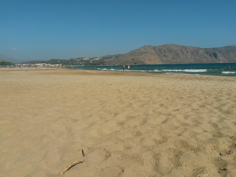 Strand unweit des Hotels Corissia Beach Hotel