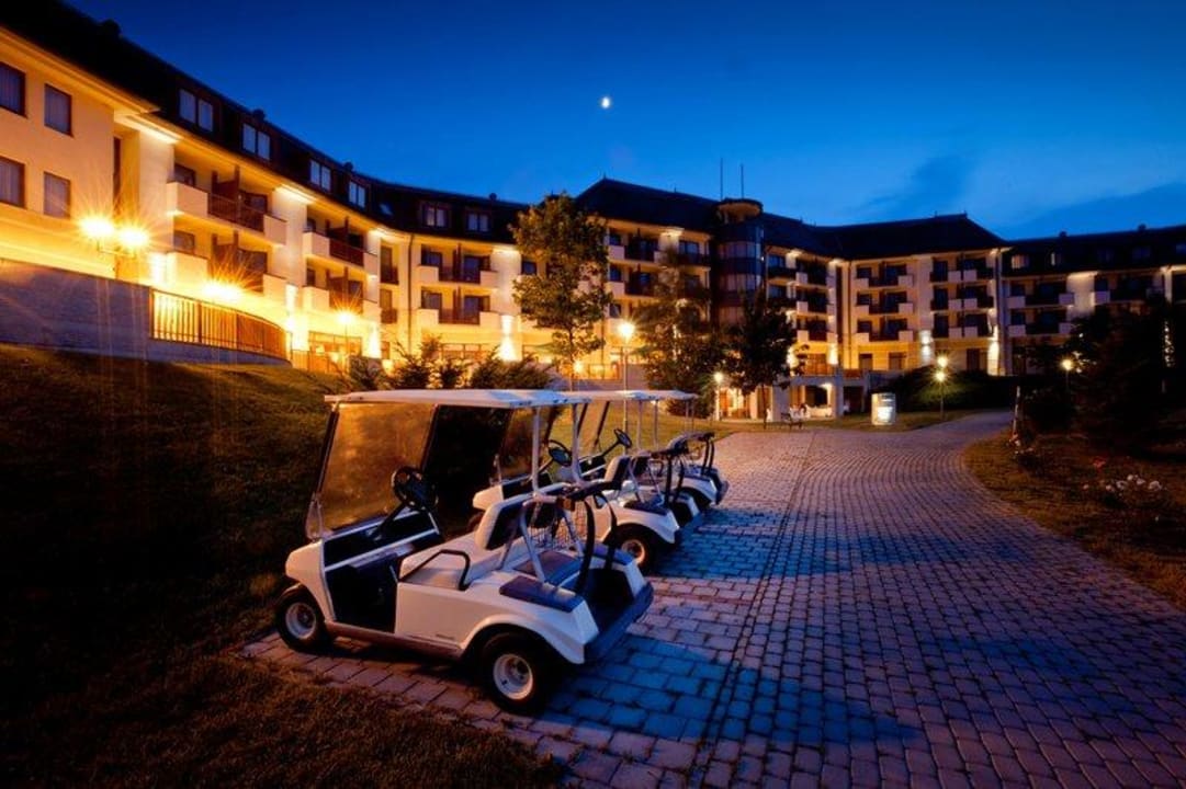 E-carts Greenfield Hotel Golf & Spa
