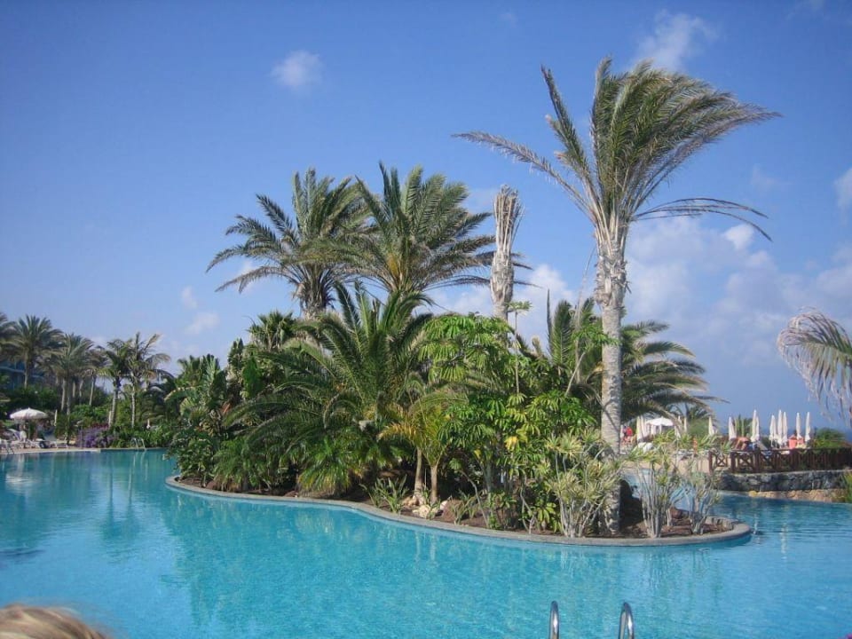 Pool R2 Pajara Beach