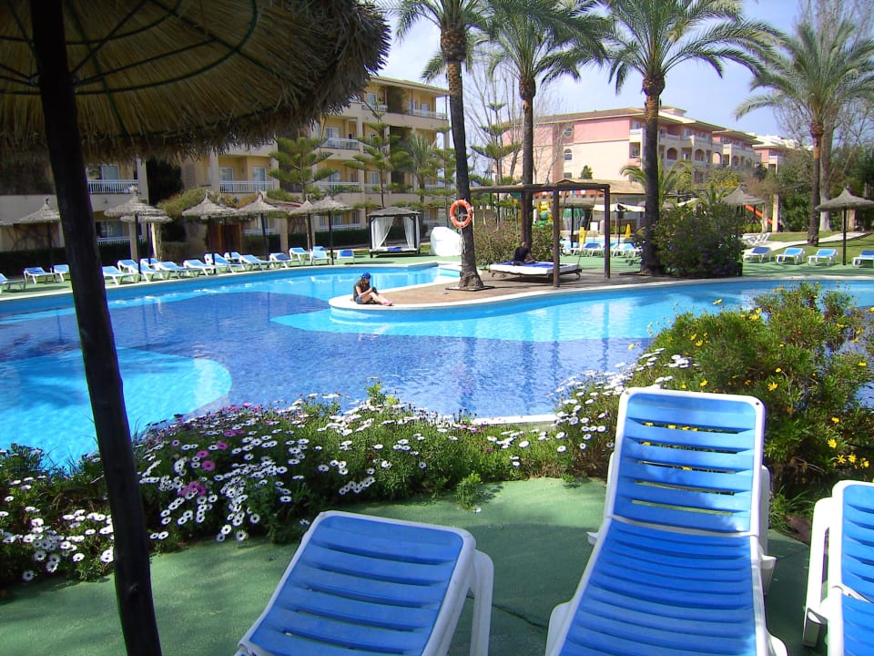 Liegen ohne Ende Prinsotel La Dorada