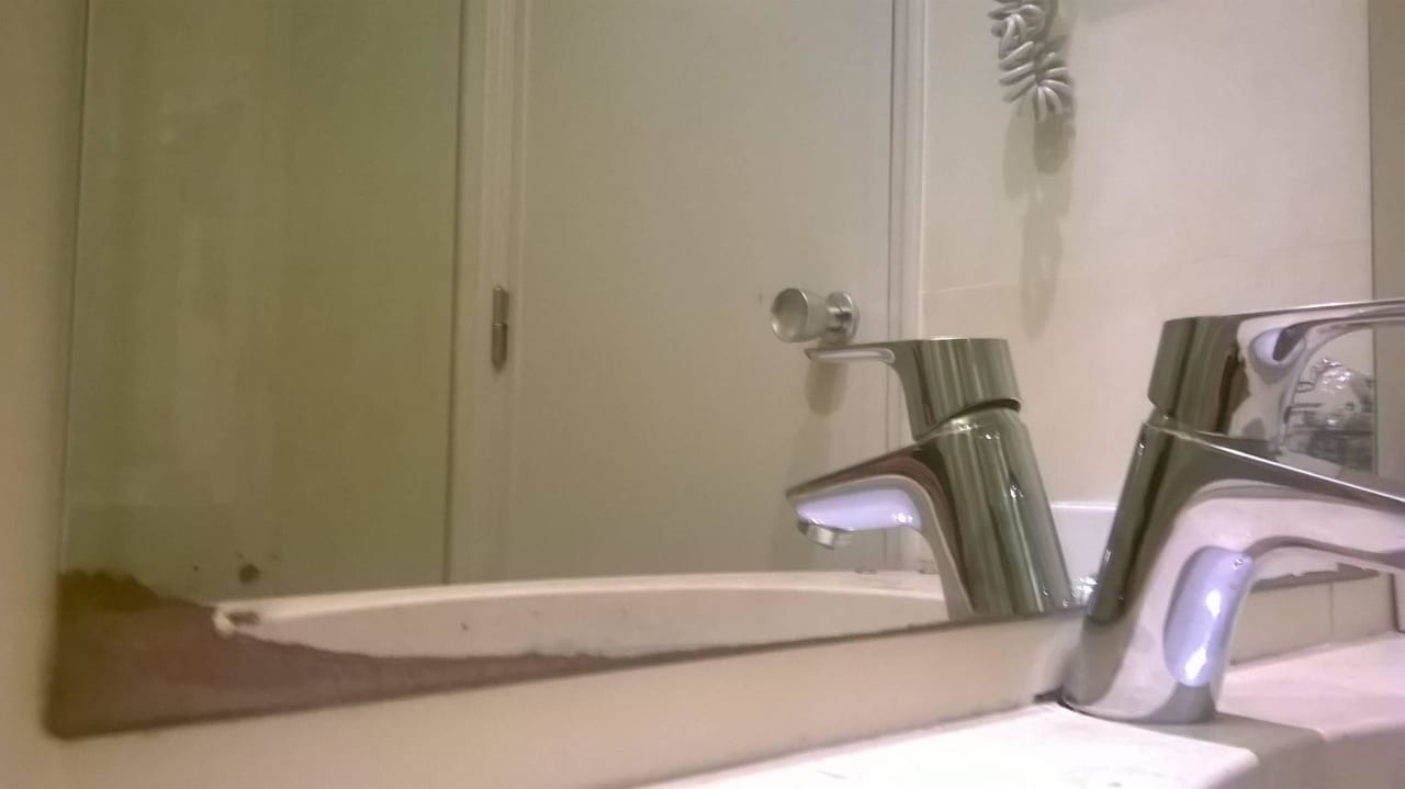 Spiegel Badezimmer Hotel Lido