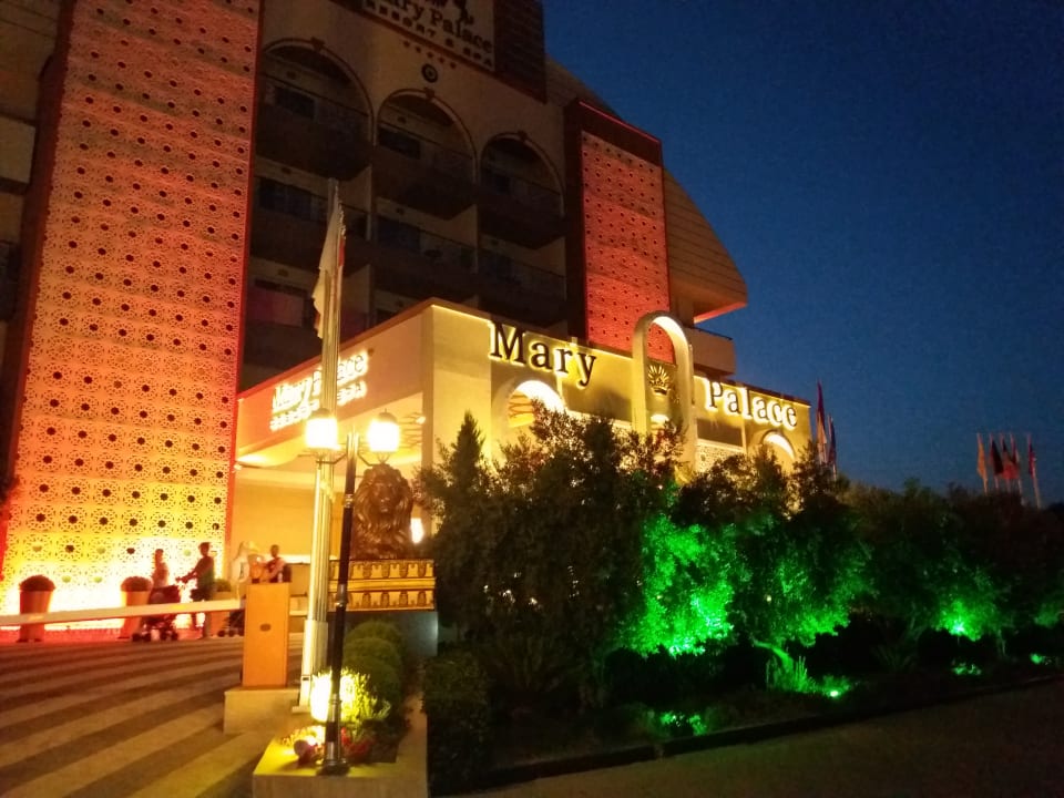 Außenansicht Mary Hotel Side