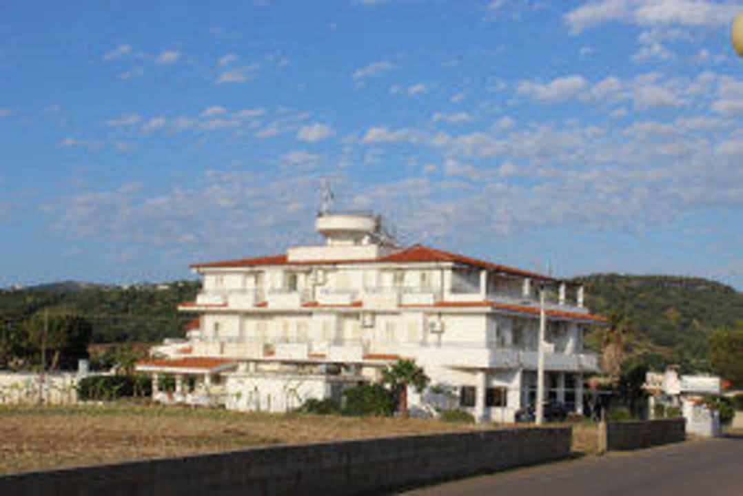 Hotelansicht von der anderen Seite Eolo Hotel