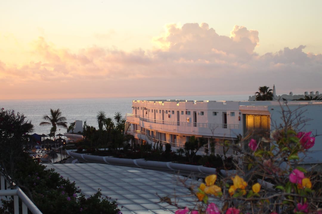 Sonnenaufgang allsun App.-Hotel Barlovento