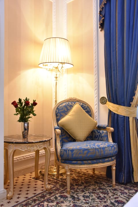 Zimmer Royal Rose Hotel