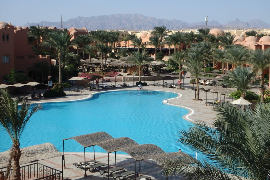 Hauptpool Jaz Makadi Oasis Resort