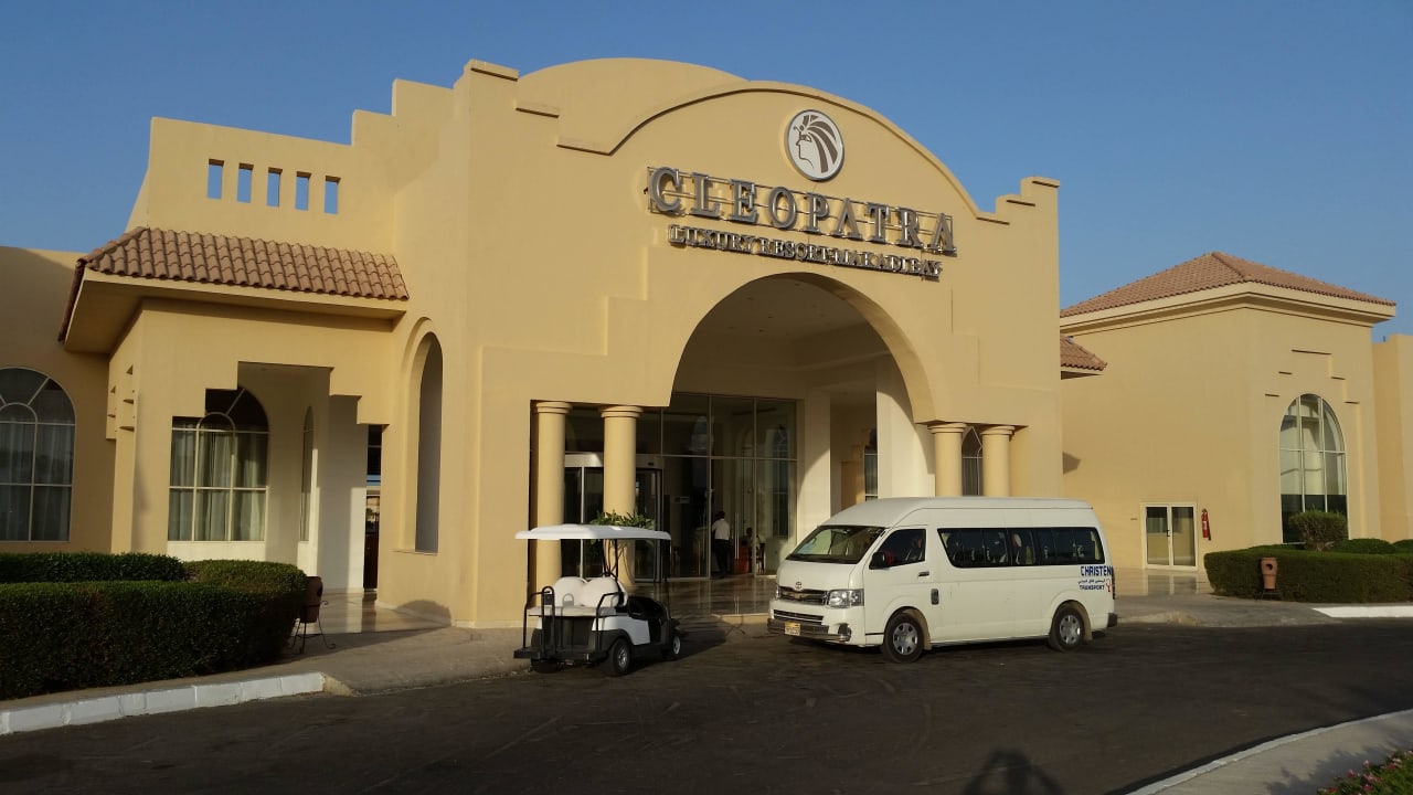 Haupteingang Cleopatra Luxury Resort Makadi Bay