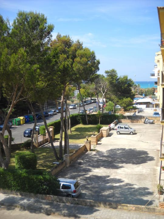 Blick vom Balkon richtung Meer Cabot Tres Torres Apartaments