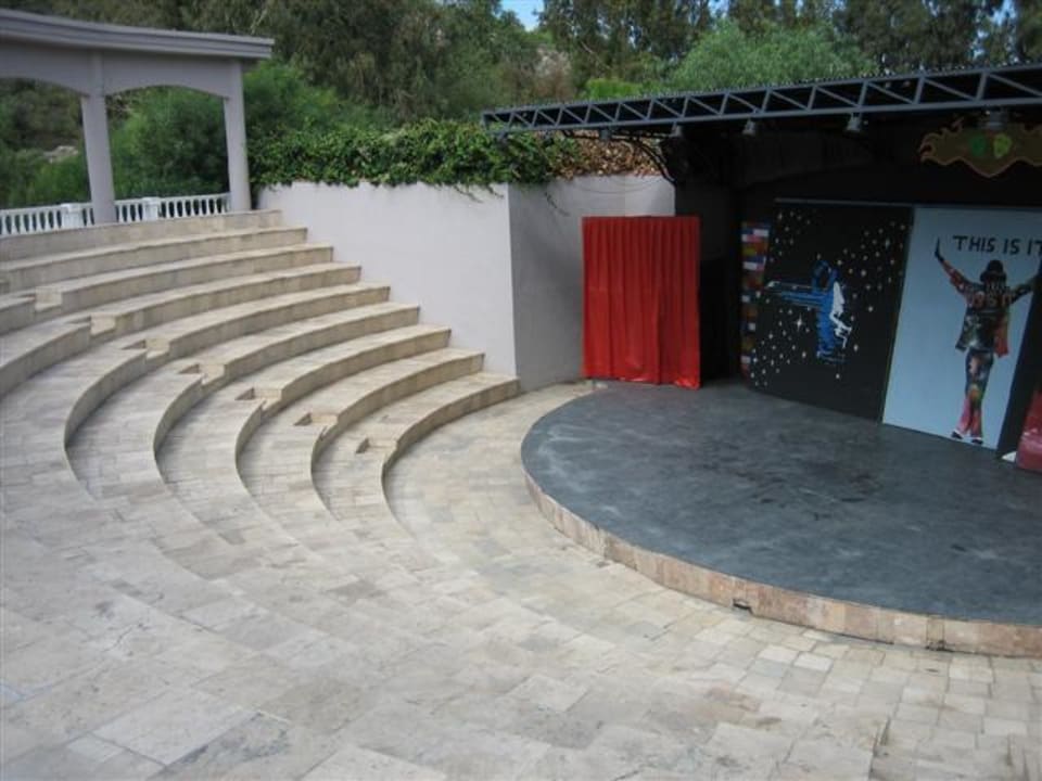 Die Animationsbühne Tusan Beach Resort
