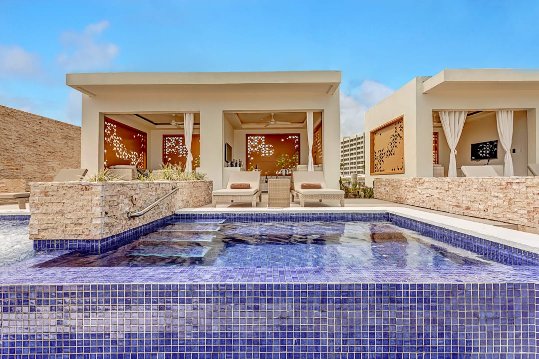 Pool Royalton Antigua, An Autograph Collection All-Inclusive Resort