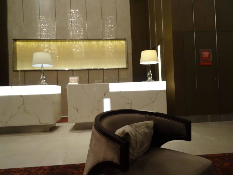 Lobby Eastin Grand Hotel Sathorn