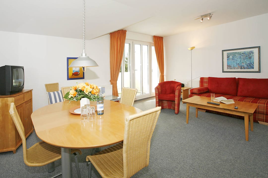 Wohn- und Essbereich der FeWo Residenz Vineta