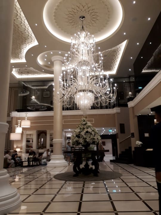 Lobby Dukes The Palm Dubai Hotel