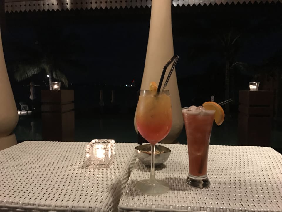 Bar Gaya Island Resort
