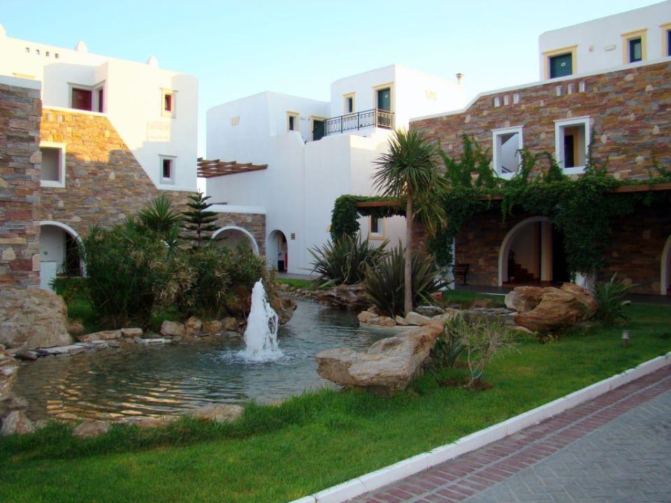 Teichanlage Naxos Resort Beach Hotel