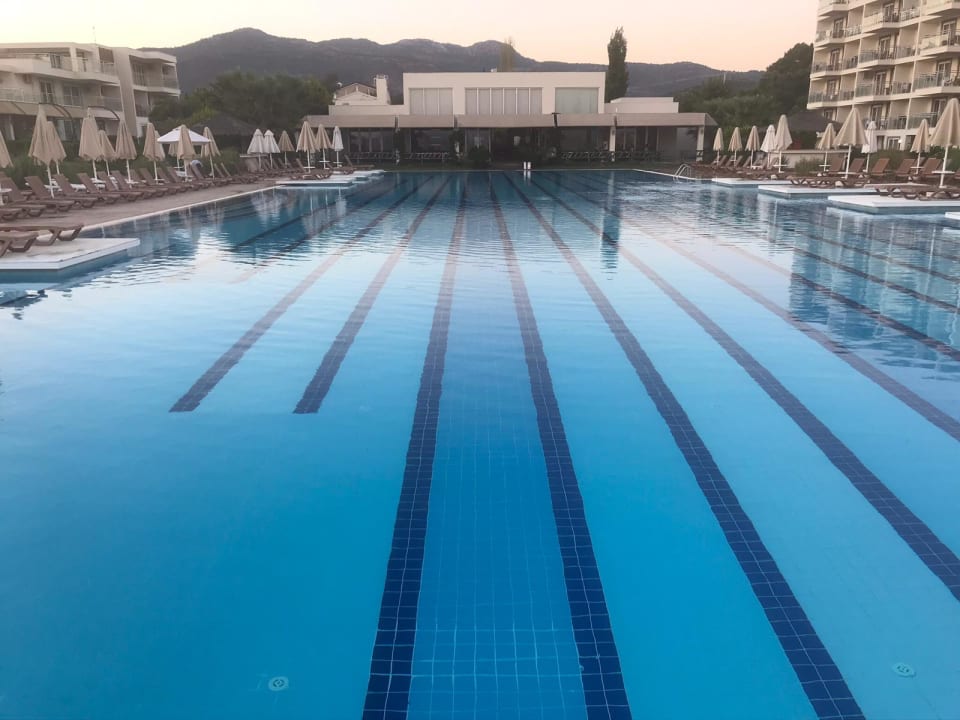 Pool Karya Family Resort  All Inclusive