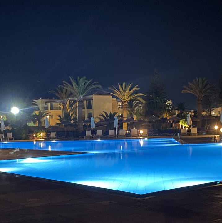 Pool Anissa Beach & Village