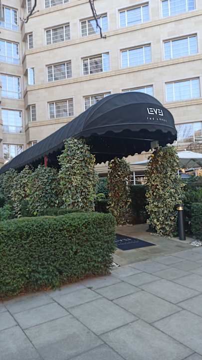 Außenansicht The Level at the Meliá White House