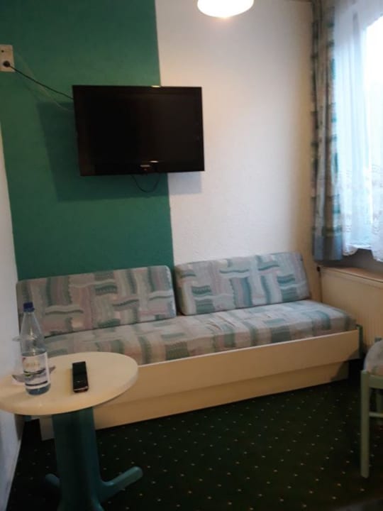 Zimmer Hotel Metzgerei Und Gaststätte Schneider