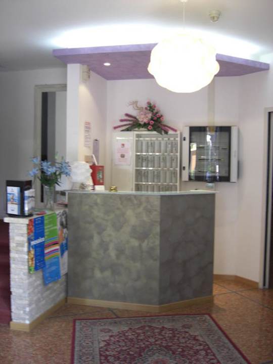 Rezeption Hotel La Betulla
