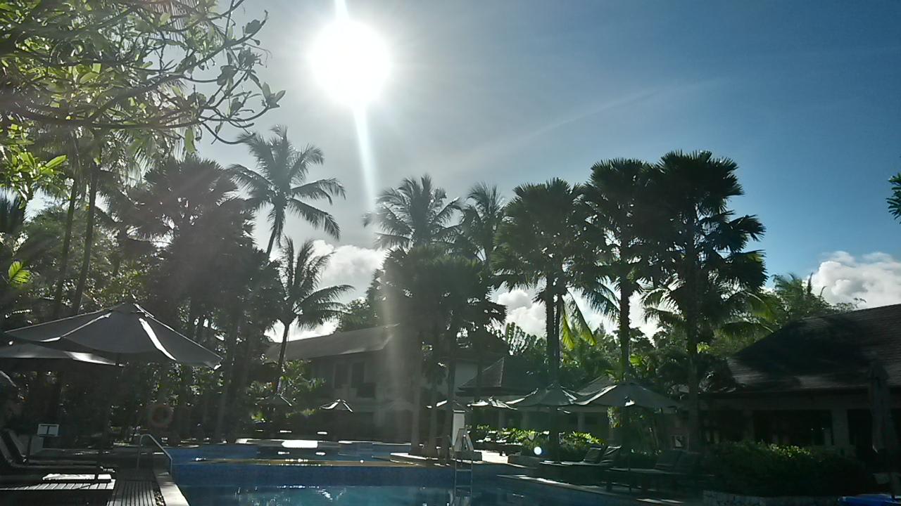 Sunshine La Flora Khao Lak