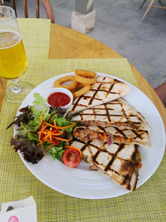 Gastro Acanthus Cennet Barut Collection