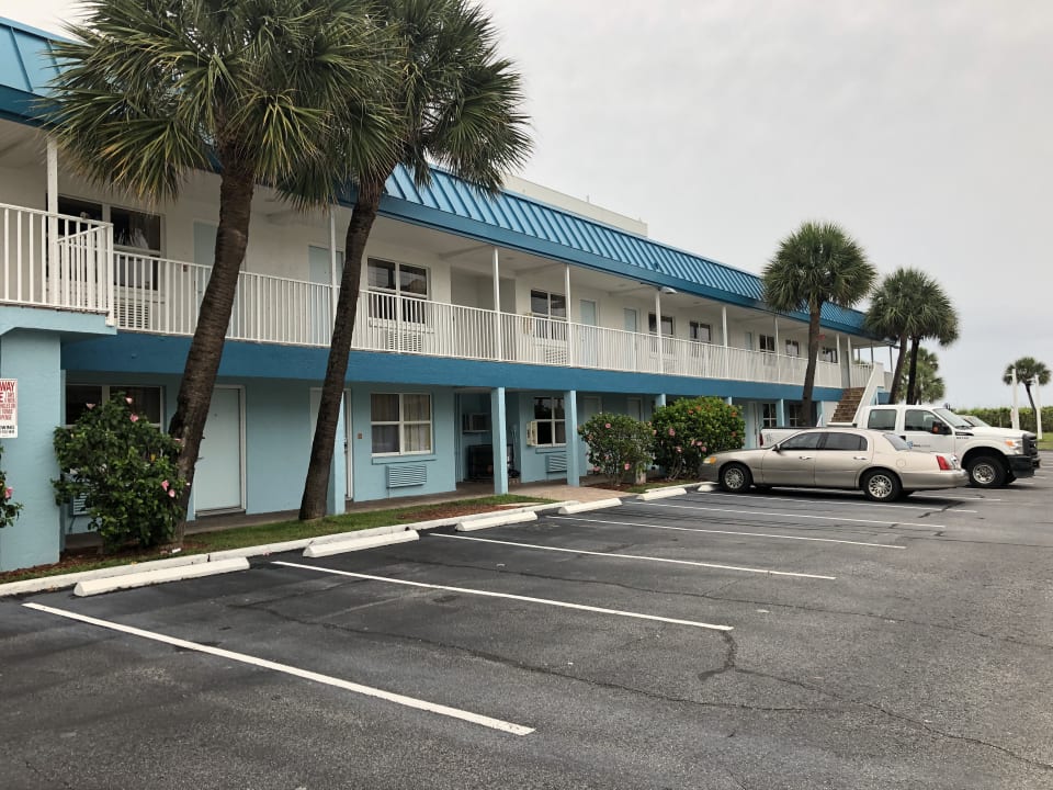 Best Western Cocoa Beach Hotel & Suites Cocoa Beach FL – Experience Ultimate Relaxation and Family Fun