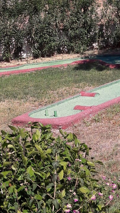 Gartenanlage Niriides Hotel
