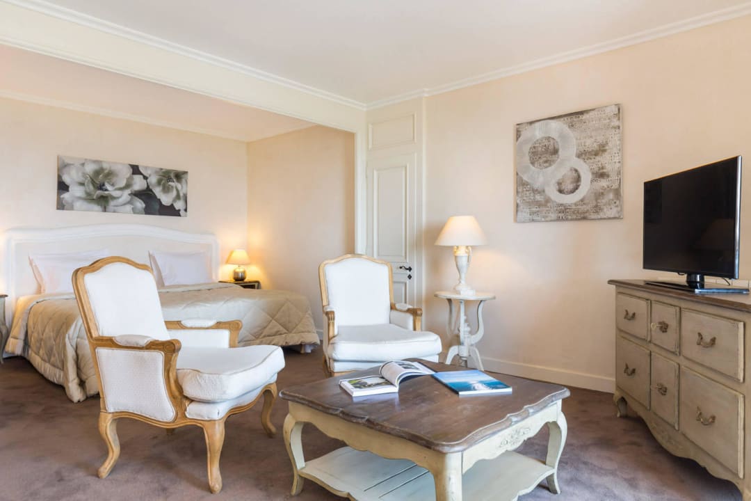 PRESTIGE Hotel La Bastide De Tourtour
