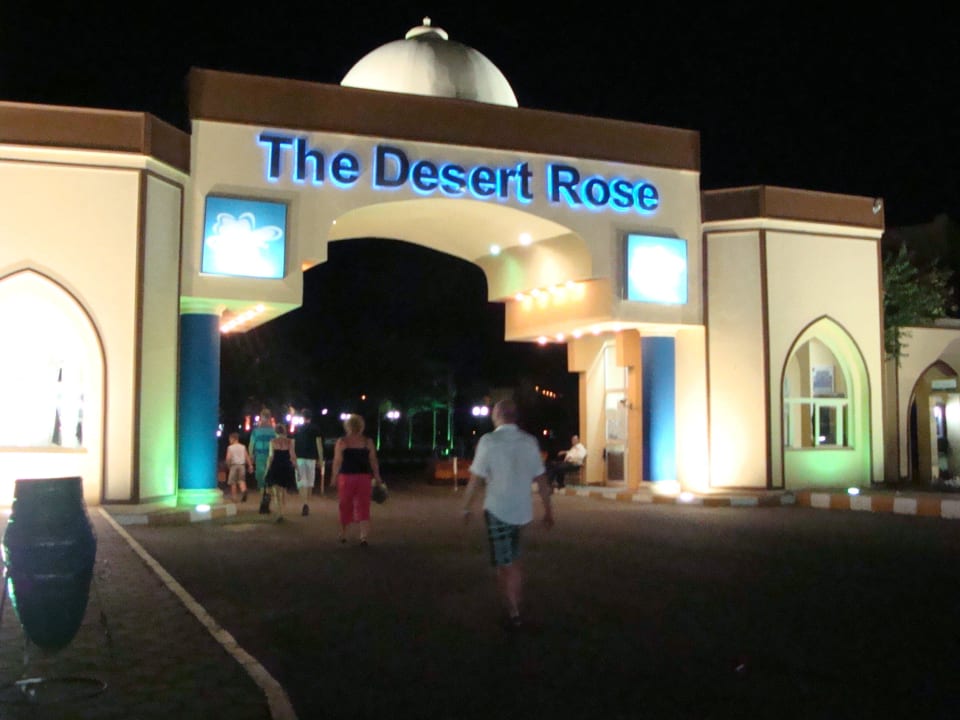 Hotel z zewnątrz-  view of hotel outside Desert Rose