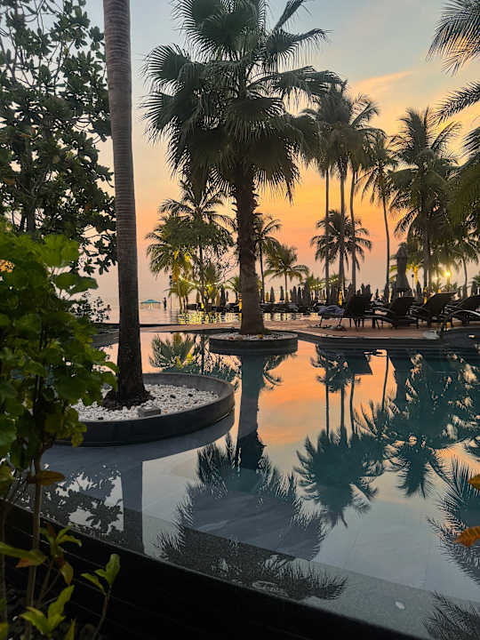 Pool La Flora Khao Lak