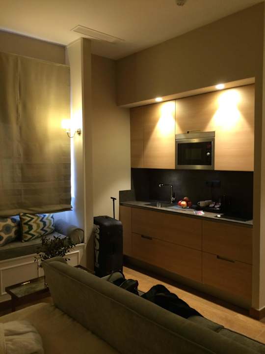 Кухонная зона Suites Murillo