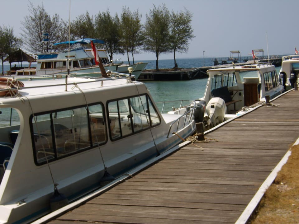 Ankunft am Bootssteg Kura Kura Resort