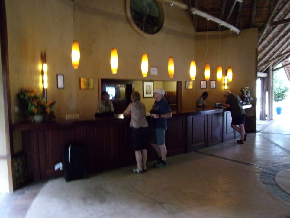 Lobby Hotel Chobe Safari Lodge
