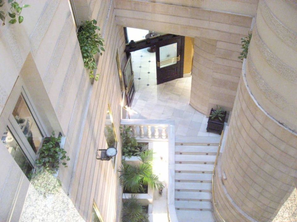 Innenhof NH Collection Madrid Gran Vía