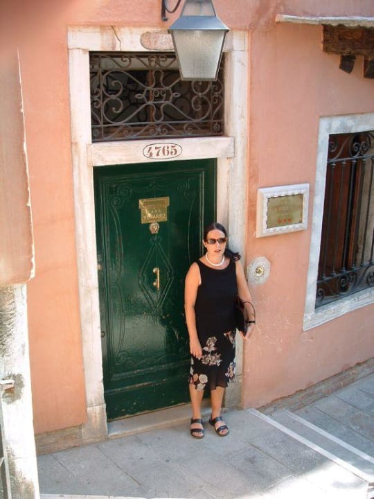 Vor dem Hotel Hotel Casa Verardo Residenza d'Epoca