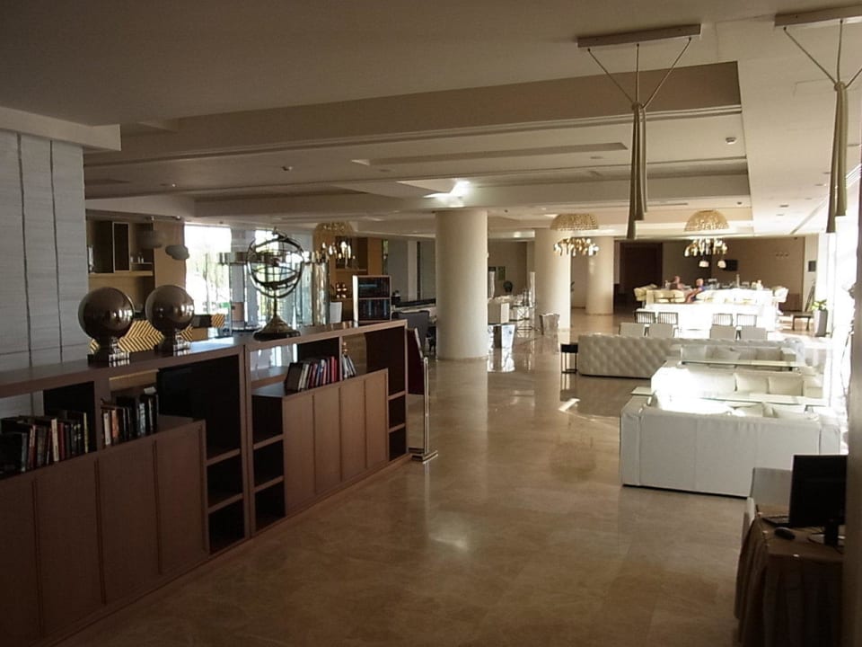 Lobby SENTIDO Port Royal Villas & Spa