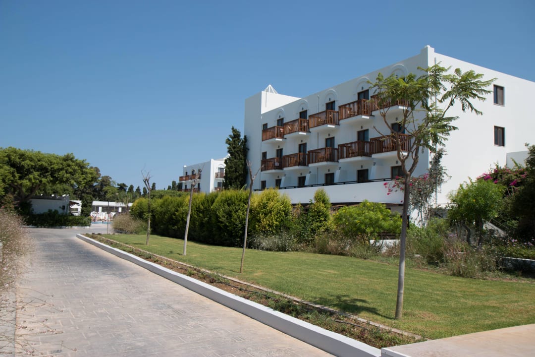 Vom Strand aus TUI BLUE Oceanis Beach and Spa Resort