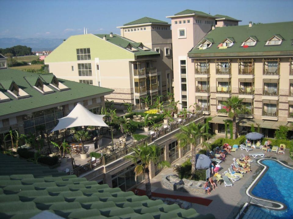 Blick zur Aussenterrasse Can Garden Resort