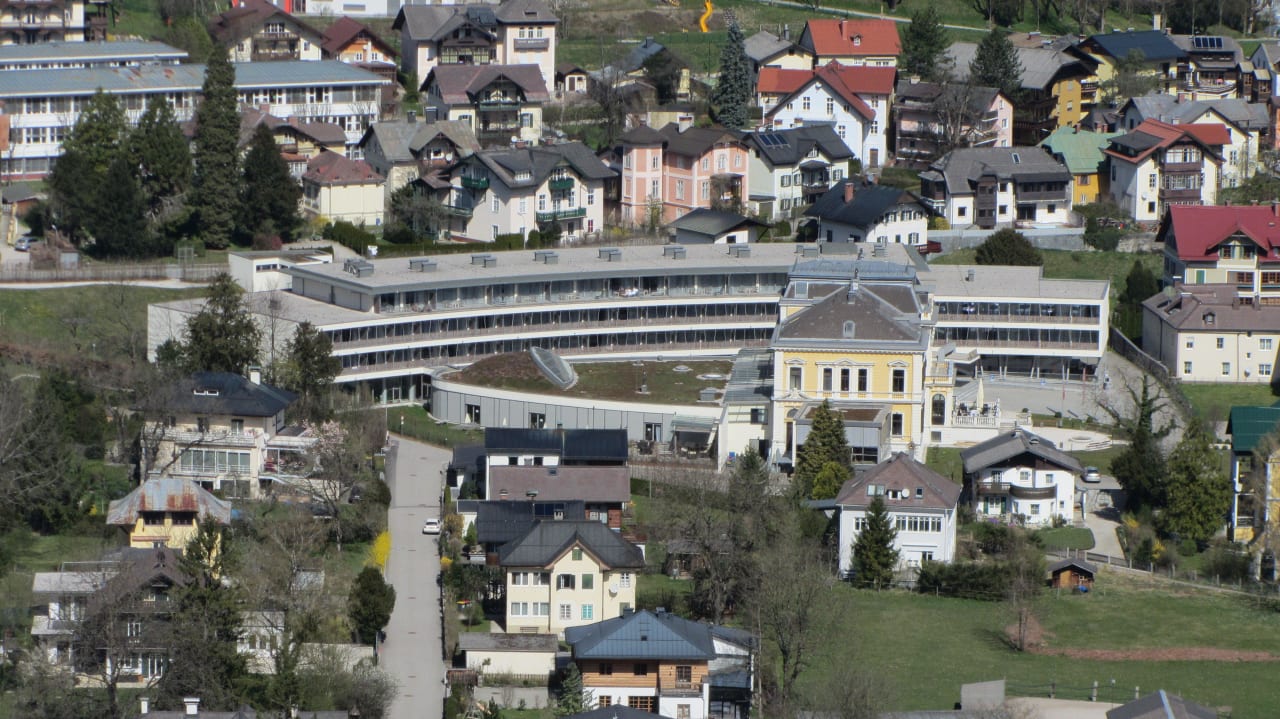 Hotelkomplex vom Siriuskogl aus Villa Seilern Vital Resort