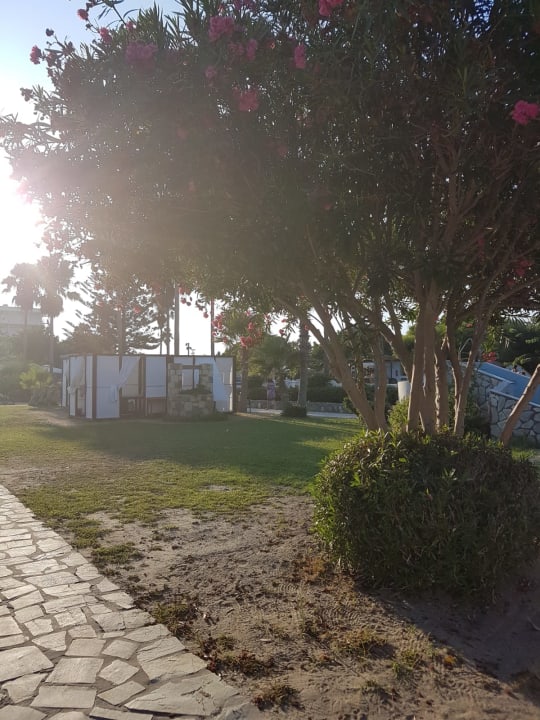 Garten Atlantis Hotel